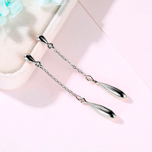 GlitzBlitz Boutique Jewelry - Any 2/$20! Silver Water Drop Stud Earrings